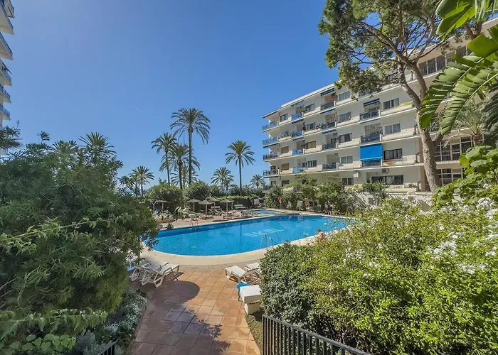 Skol 925a Penthouse 2 Bedrooms Amazing Sea Views * Marbella