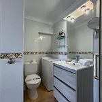 Skol 925a Penthouse 2 Bedrooms Amazing Sea Views *