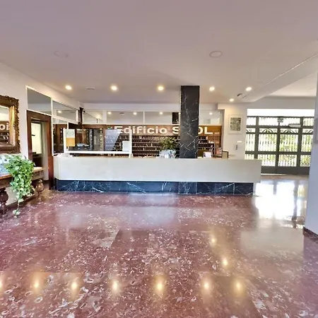 Skol 925a Penthouse 2 Bedrooms Amazing Sea Views *