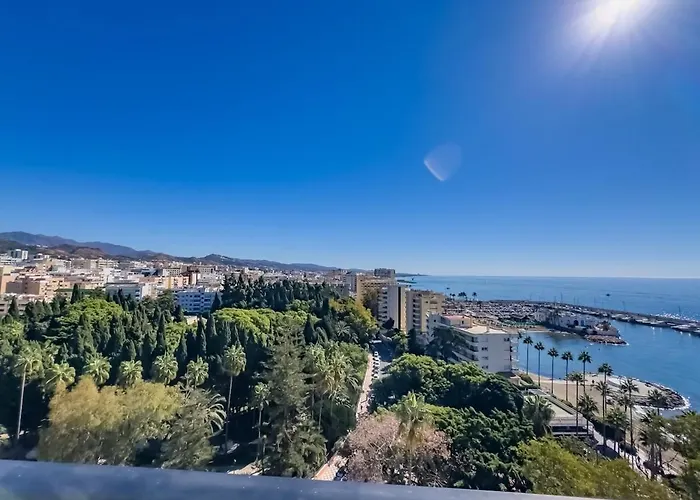 Skol 925a Penthouse 2 Bedrooms Amazing Sea Views *