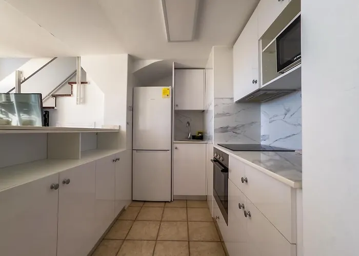 Skol 925a Penthouse 2 Bedrooms Amazing Sea Views * ماربيا